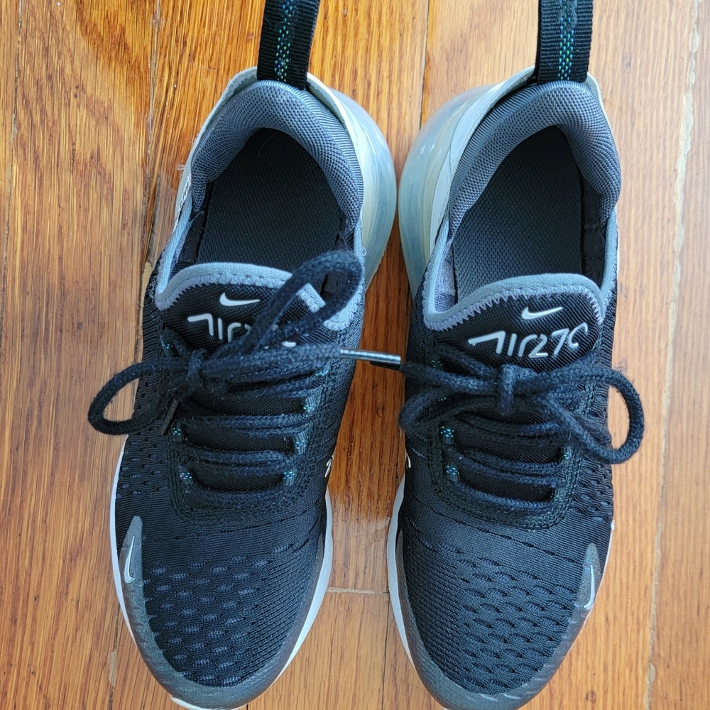 Nike Air Max 270